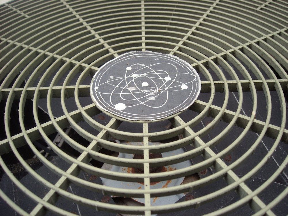 Air-conditioner-efficiency-capacity-temperature-fall-spring