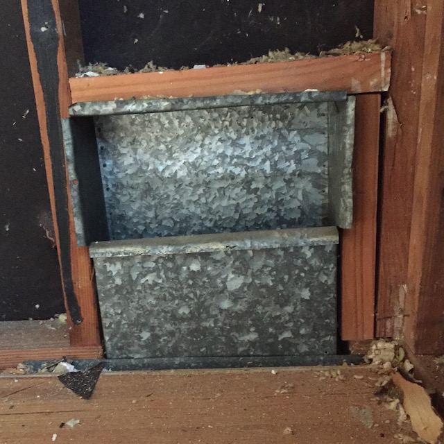 Uninsulated supply duct boot in an exterior wall