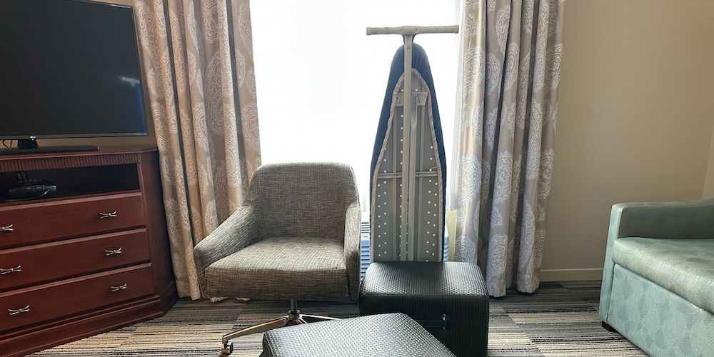 This Hotel Air Conditioner Blows A Lot Of Cold Air Right At The Bed, Which Is One Of 2 Common Comfort Problems.